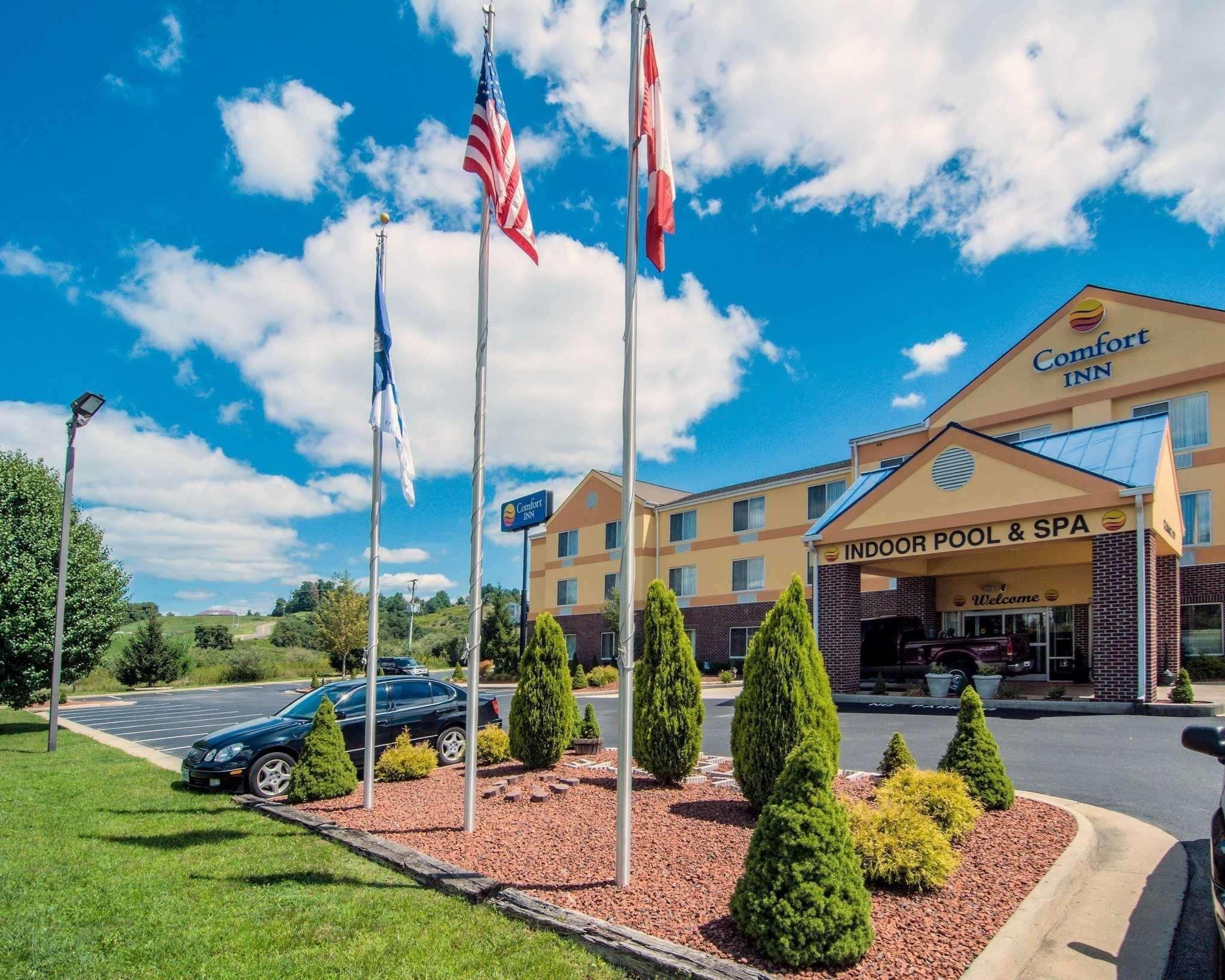 Comfort Inn & Suites Hillsville I-77 Exterior foto